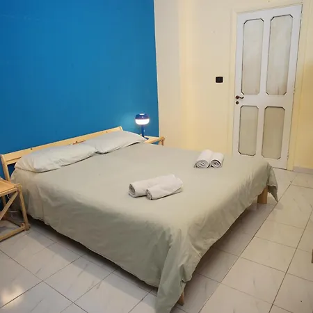 Casa Base Gasthuis Bari